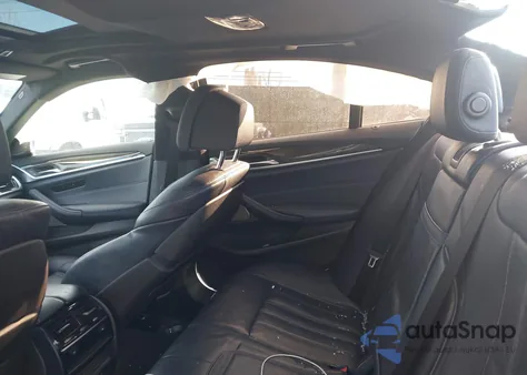 2019 BMW 540I xDrive из США, поврежденный, VIN WBAJE7C55KWW39929